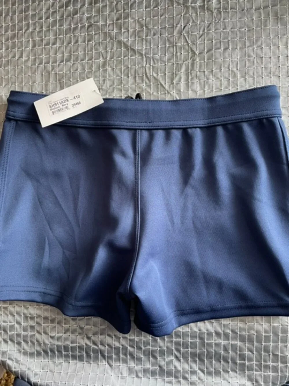 LASC swimsuit no liner pockets on the sides size M